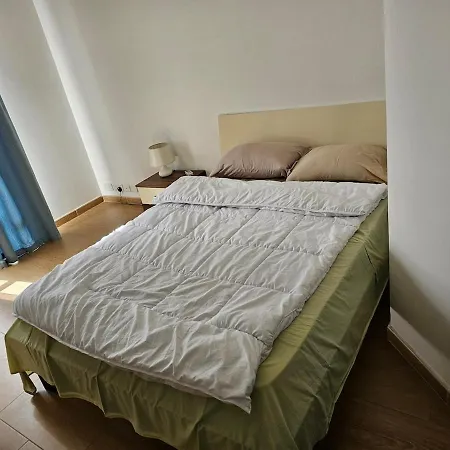 Appartamento 3 Bedroom Flat At